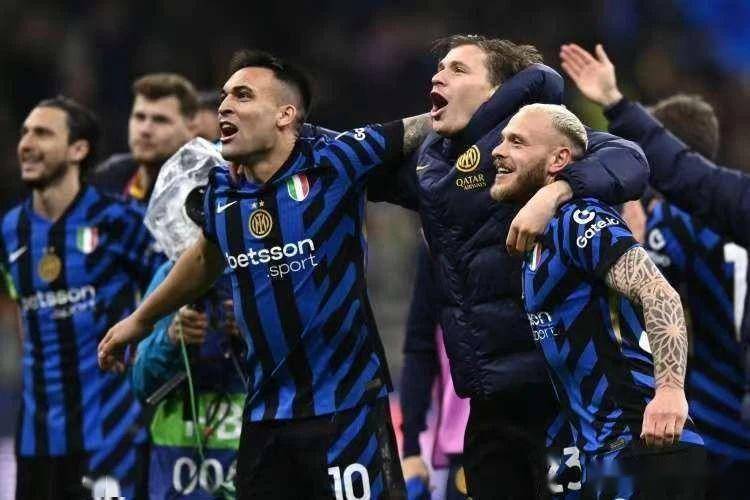 动员在赛场 动员在赛场