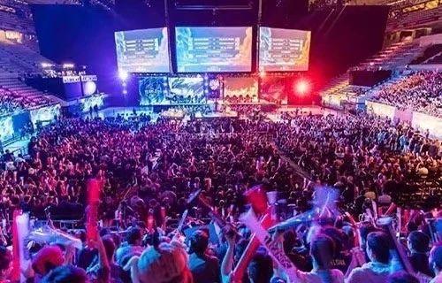 他也曾面临 他也曾面临