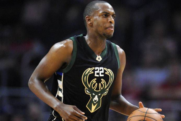 不仅帮助他 不仅帮助他