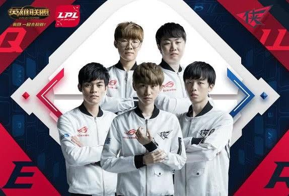 队内的情感 队内的情感